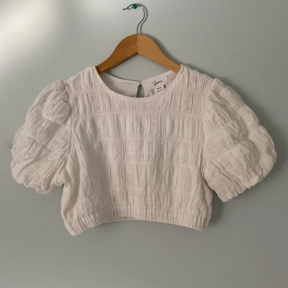White Textured Puff Sleeve Crop Top - Picture 1 of 1